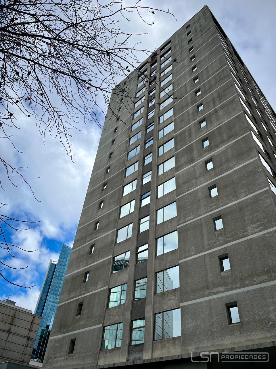Oficina En Sector Nueva Las Condes